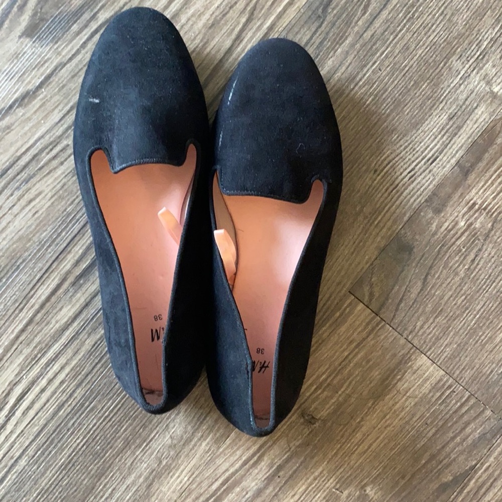 Black flats